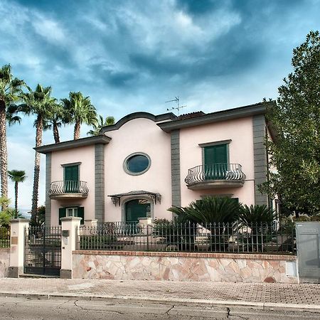 Villa Laura Cisterna di Latina Dış mekan fotoğraf