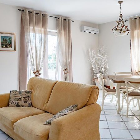 Villa Laura Cisterna di Latina Dış mekan fotoğraf